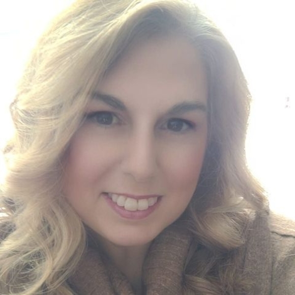 Meet your Posher, Lisa - Picture 1 of 1